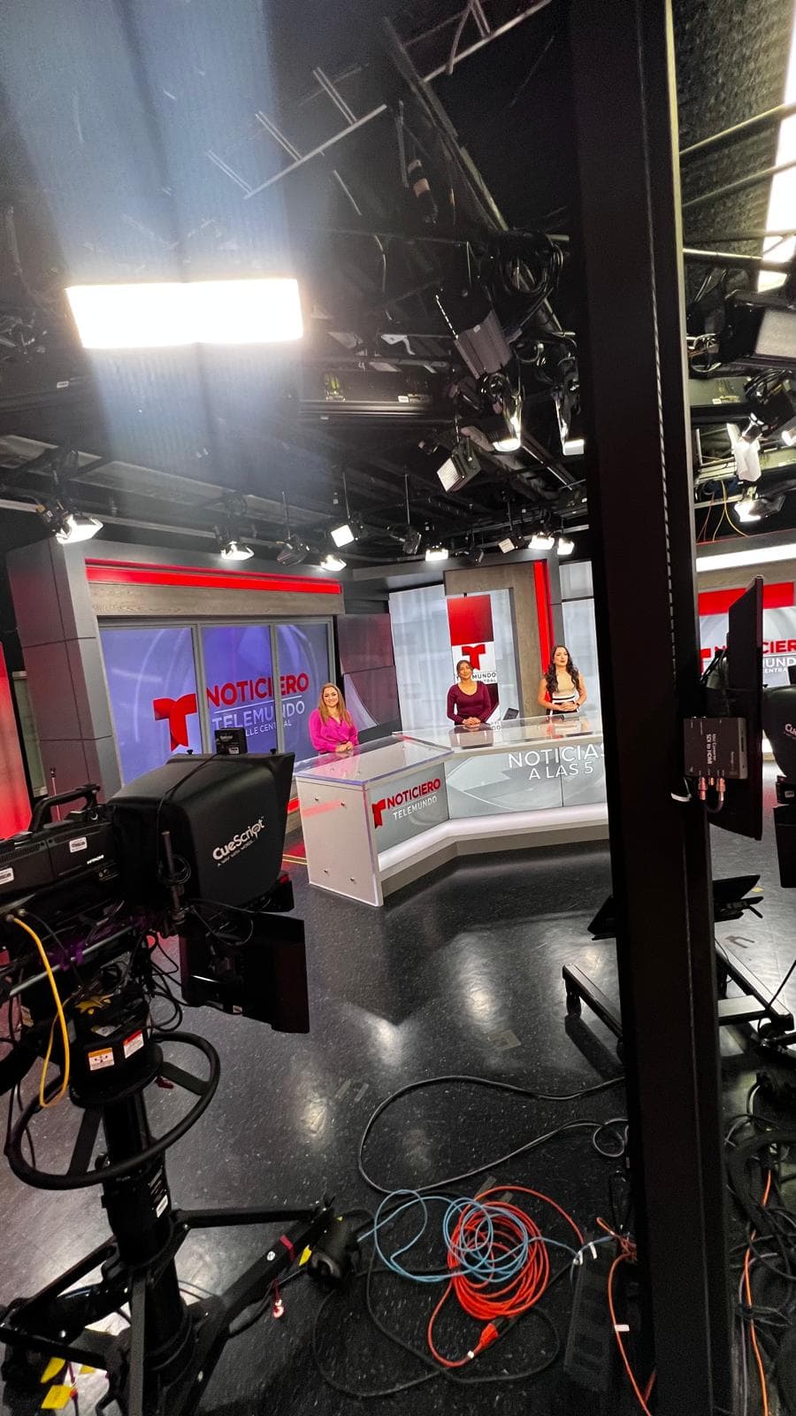 Telemundo Valle Central — Laura Álvarez