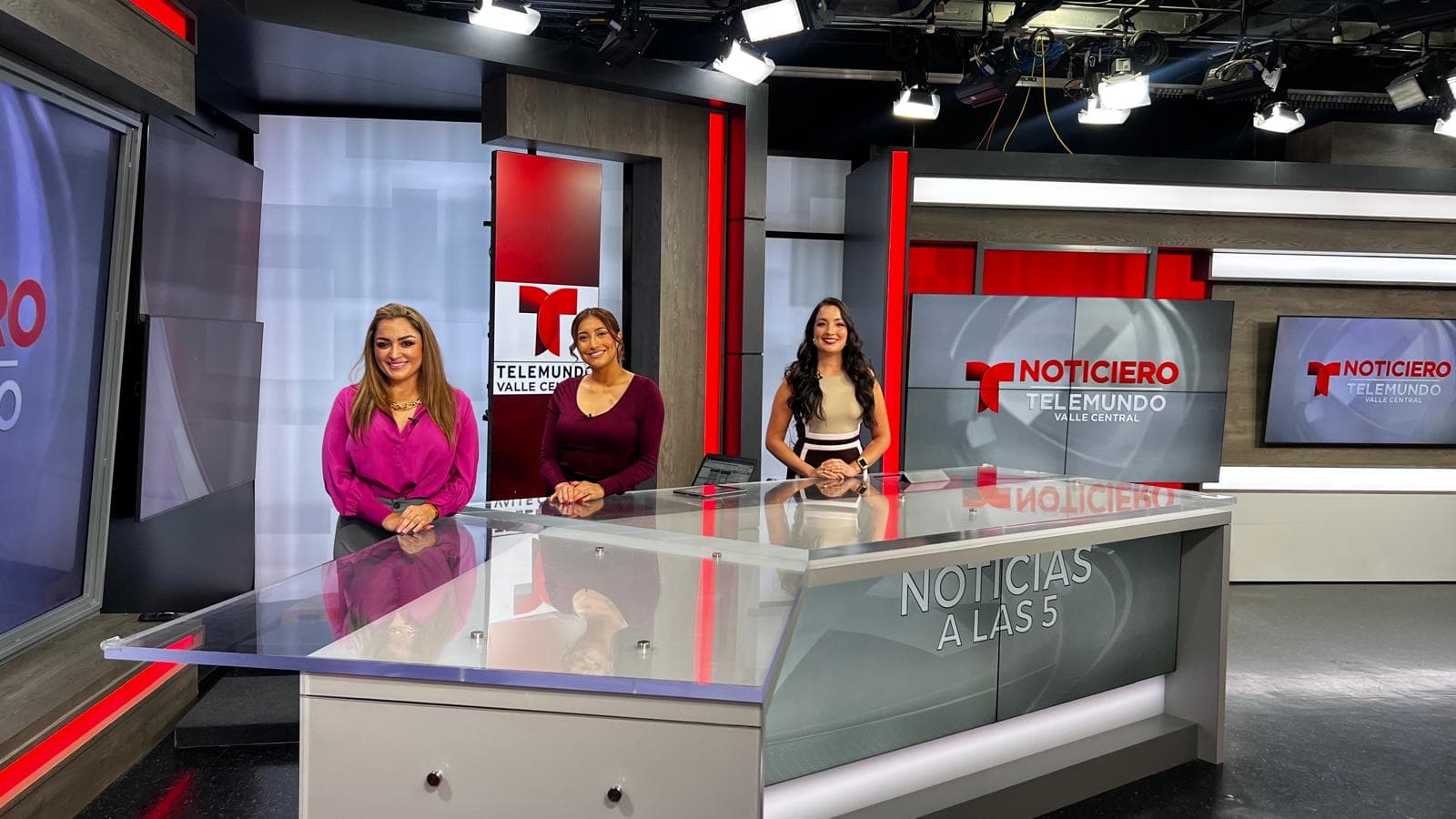 Telemundo Bakersfield — Laura Álvarez